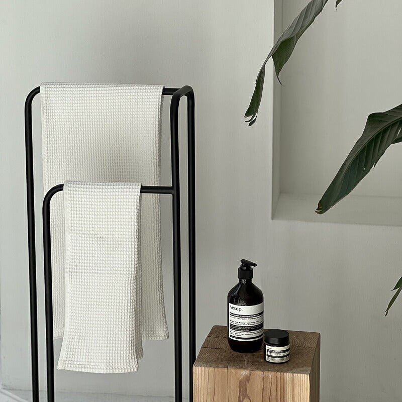 Porte-serviettes minimaliste en métal galvanisée