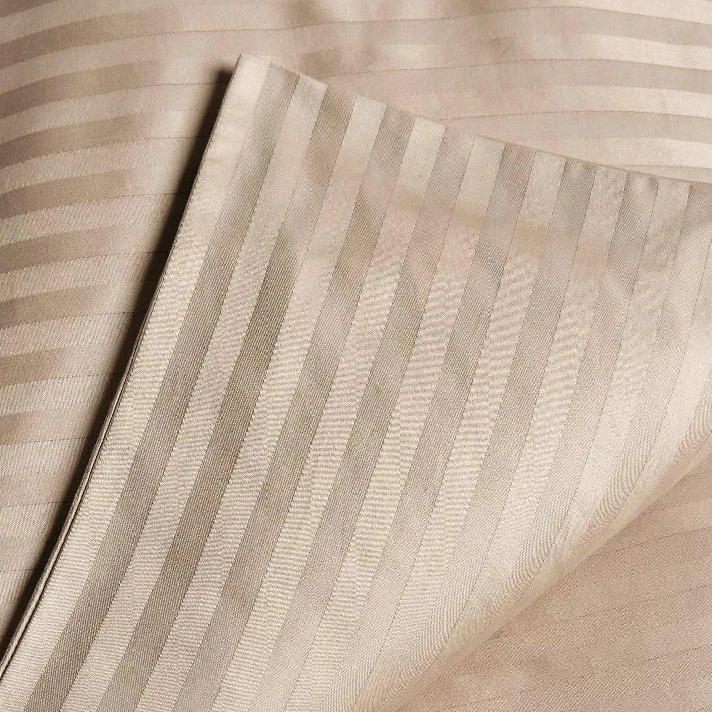 Ensemble Literie Réversible en Microfibre