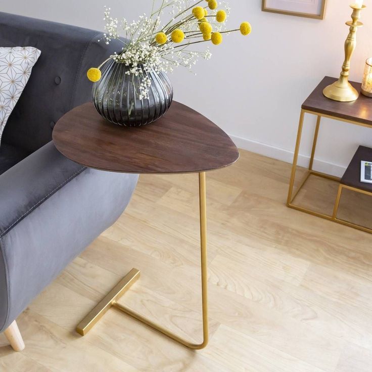 Table D'appoint