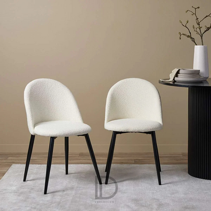 Aely Chaise